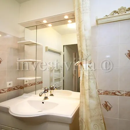 Mandelieu-la-napoule Sleeps 4 Pool * Mandelieu-la-Napoule