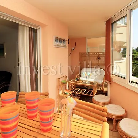 Mandelieu-la-napoule Sleeps 4 Pool Mandelieu
